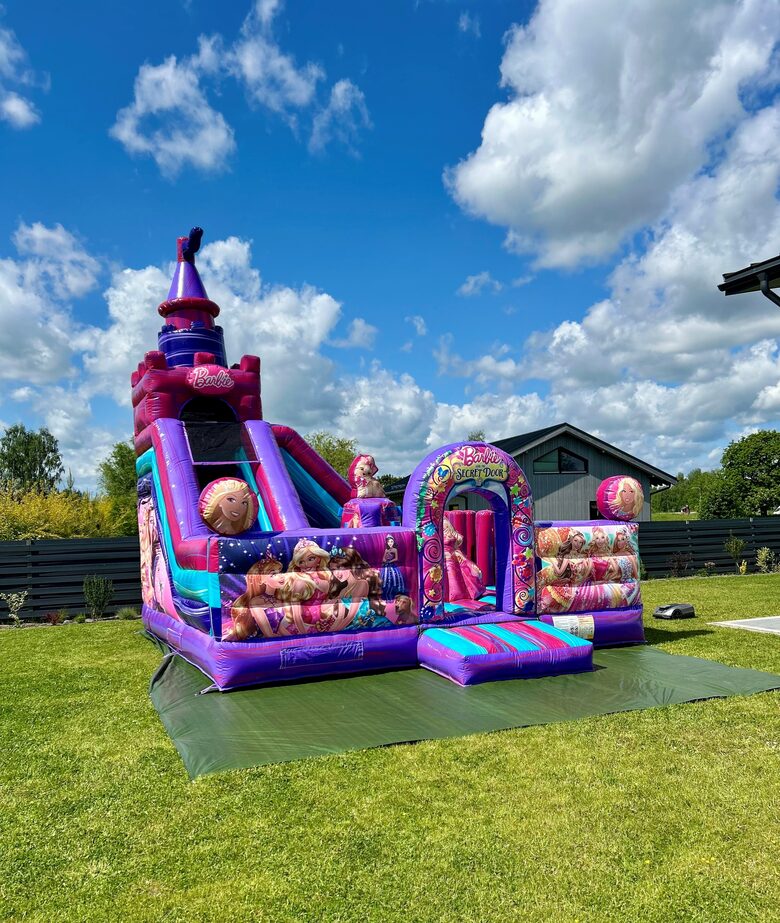 JAUNUMS | Bārbijas pasaku pils